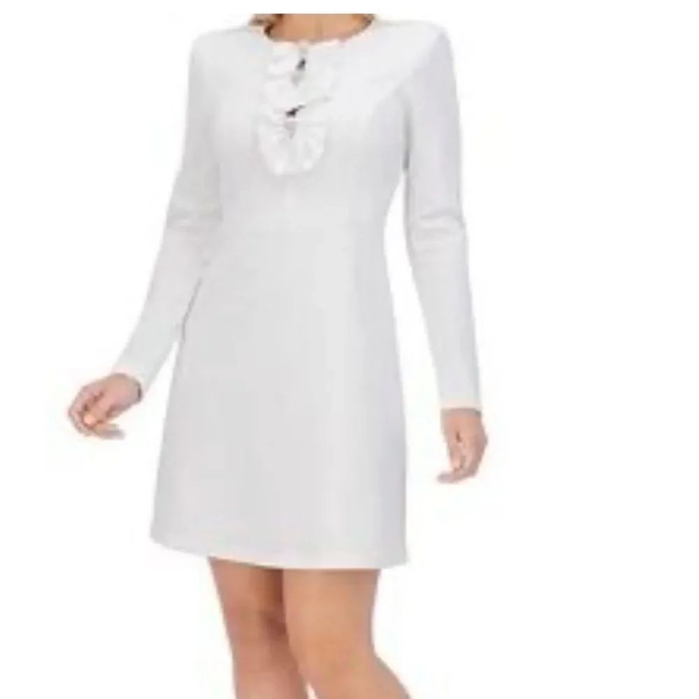 NWT Eliza J Bow Front Mini Dress
SZ6/RR1
SZ8/RR2